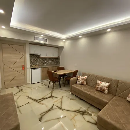 Huma Elite Aparthotel 4*