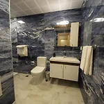 Huma Elite Lägenhetshotell 4*