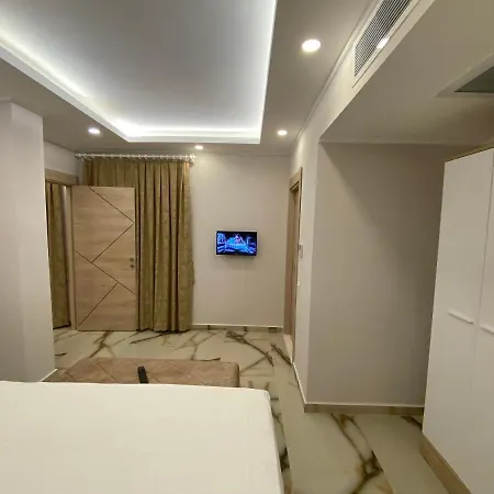 Huma Elite Aparthotel *