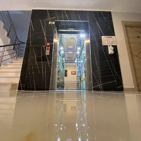 Huma Elite Hotel de apartamente 4*